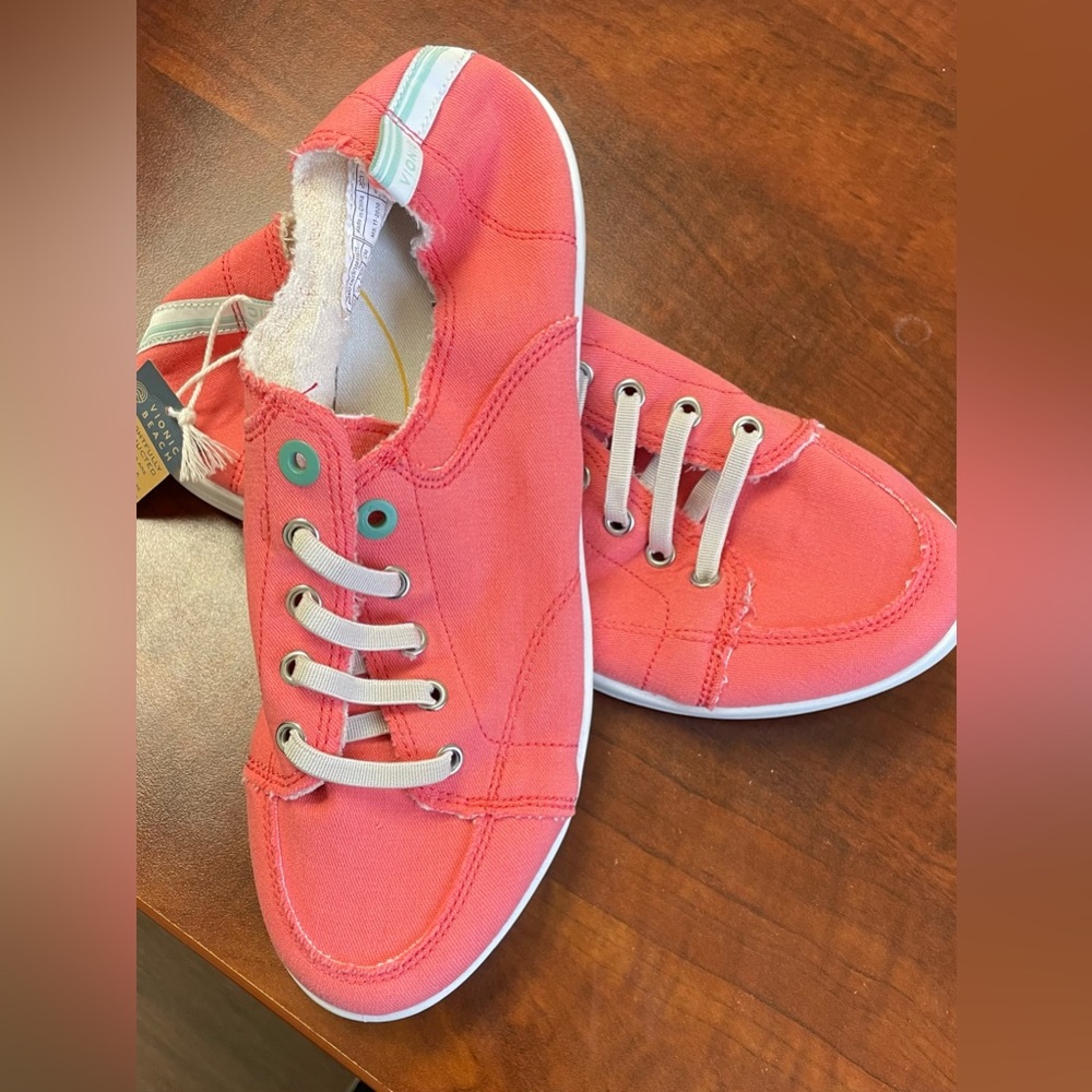 Vionic Beach Slip on Sneaker